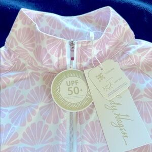 NWT Lady Hagen 1/4 zip mesh sleeves pink seashells Sunshirt size Small
